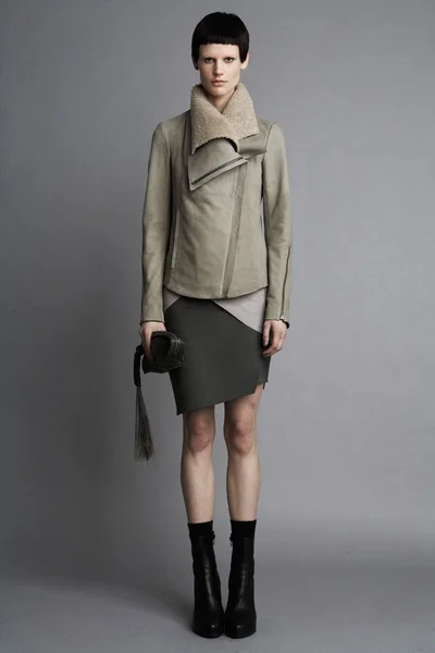 Look 18